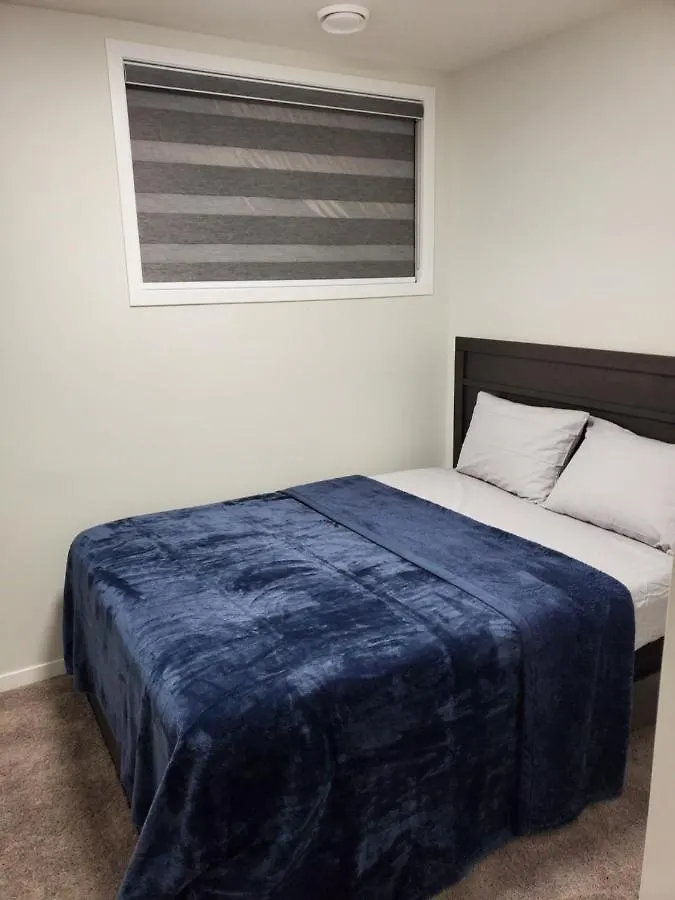 Apartment Cozy And Accessible 2 Bedroom Suite Calgary